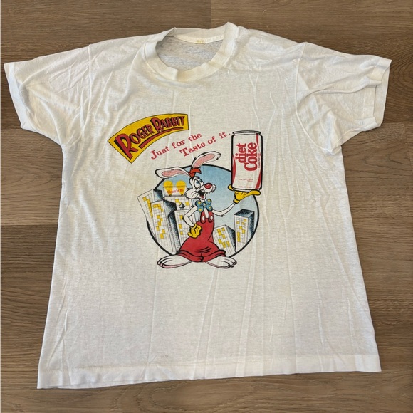 Other - VINTAGE RODGER‎ RABBIT TEE